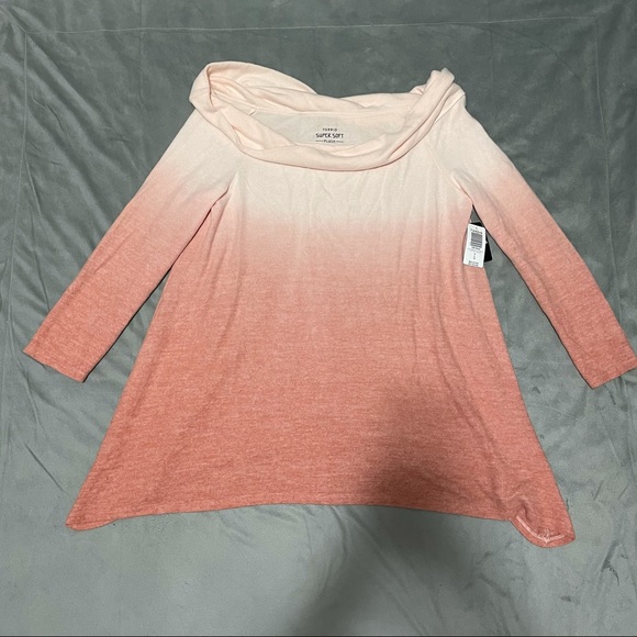 torrid Sweaters - 🌟 Torrid Orange Ombré Plush Cowl Neck Sweater NWT 0X